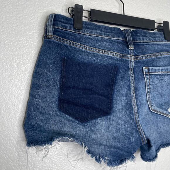 Blanknyc Womens Bottoms Size 28 Dark Wash Denim Casual Distressed Jean Shorts - Picture 12 of 15